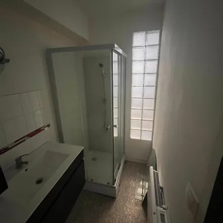 Pegot- 2chambres-wifi-parking דירה